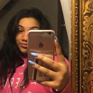 Meet your Posher, Mariee